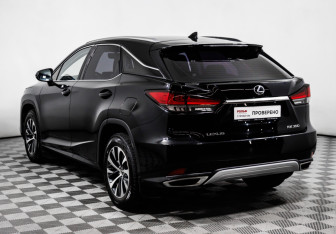 Подержанный автомобиль Lexus RX 2019 года (7 фото)