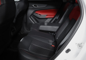 Подержанный автомобиль Changan CS55PLUS 2023 года (10 фото)