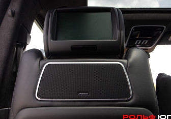 Подержанный автомобиль Land Rover Range Rover 2014 года (17 фото)