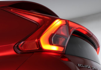 Подержанный автомобиль Mitsubishi Eclipse Cross 2019 года (25 фото)