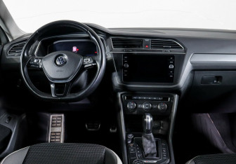 Подержанный автомобиль Volkswagen Tiguan 2019 года (7 фото)