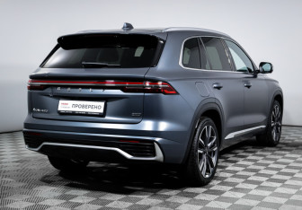 Подержанный автомобиль Geely Monjaro 2024 года (5 фото)