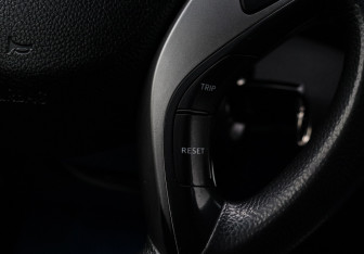 Подержанный автомобиль Hyundai i30 Hatchback 2013 года (16 фото)
