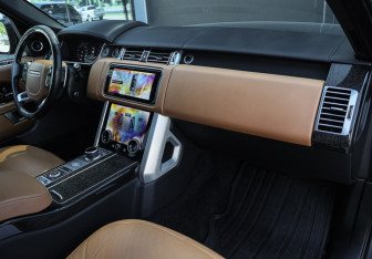 Подержанный автомобиль Land Rover Range Rover 2020 года (7 фото)