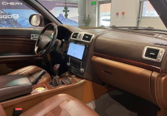 Подержанный автомобиль Hawtai Boliger 2015 года (9 фото)