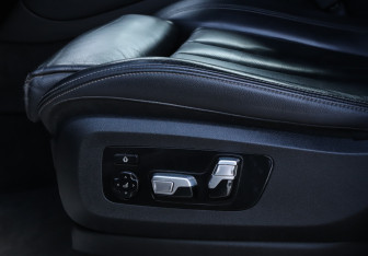 Подержанный автомобиль BMW X5 2019 года (17 фото)