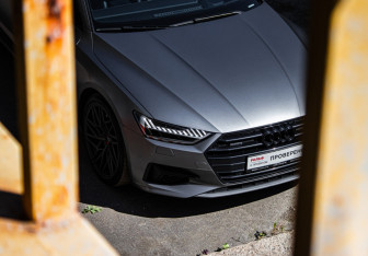 Подержанный автомобиль Audi A7 2018 года (21 фото)