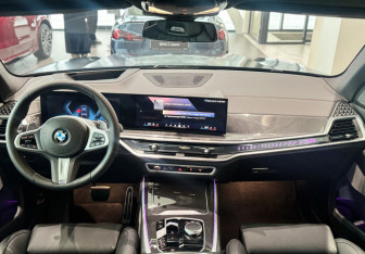 Новый BMW X5 2025 (10 фото)