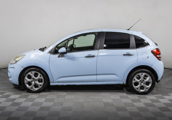 Подержанный автомобиль Citroen C3 Hatchback 2010 года (8 фото)