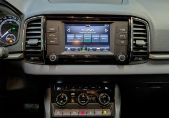 Подержанный автомобиль Skoda Karoq 2020 года (17 фото)