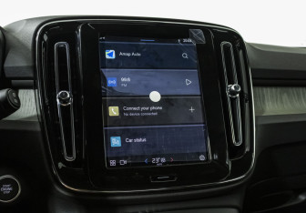 Новый Volvo XC40 2024 (16 фото)