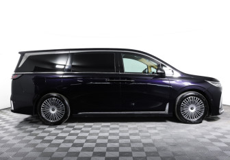 Подержанный автомобиль Voyah Dream 2024 года (4 фото)