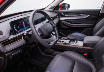 Подержанный автомобиль Exeed LX 2022 года (10 фото)