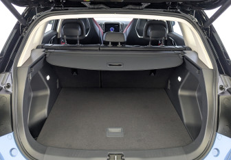 Новый Hongqi HS3 2025 (8 фото)