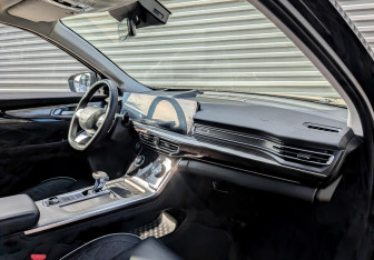 Подержанный автомобиль Exeed VX 2023 года (11 фото)