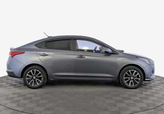 Подержанный автомобиль Hyundai Solaris Sedan 2020 года (4 фото)