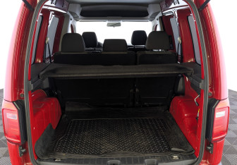 Подержанный автомобиль Volkswagen Caddy Compactvan 2019 года (10 фото)