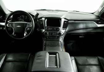 Подержанный автомобиль Chevrolet Tahoe 2016 года (9 фото)