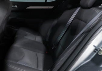 Подержанный автомобиль Citroen C4 Sedan 2017 года (9 фото)