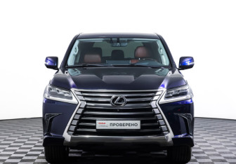 Подержанный автомобиль Lexus LX 2015 года (2 фото)
