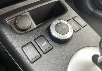 Подержанный автомобиль Nissan X-Trail 2014 года (18 фото)