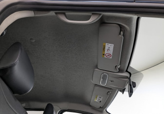 Подержанный автомобиль Renault Duster 2016 года (23 фото)