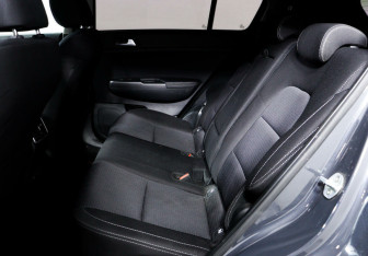 Подержанный автомобиль Kia Sportage 2019 года (11 фото)