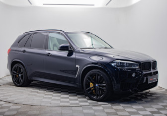 Подержанный автомобиль BMW X5 M 2015 года (7 фото)