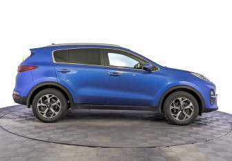 Подержанный автомобиль Kia Sportage 2021 года (4 фото)