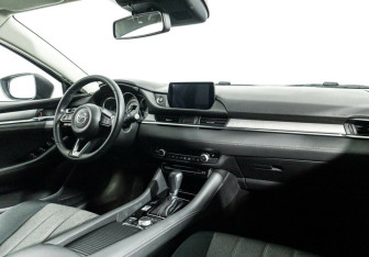 Подержанный автомобиль Mazda 6 Sedan 2020 года (5 фото)