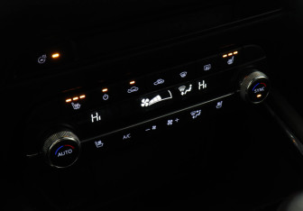 Подержанный автомобиль Mazda CX-5 2022 года (13 фото)