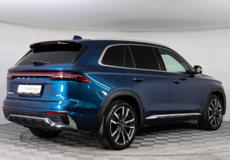 Подержанный автомобиль Geely Monjaro 2024 года (5 фото)