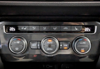 Подержанный автомобиль Volkswagen Tiguan 2019 года (27 фото)