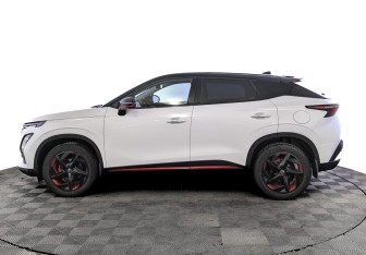Подержанный автомобиль Omoda C5 2023 года (8 фото)