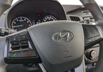 Подержанный автомобиль Hyundai Creta 2018 года (24 фото)