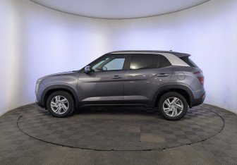 Подержанный автомобиль Hyundai Creta 2022 года (8 фото)
