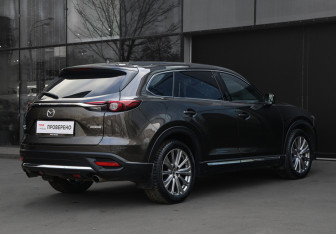 Подержанный автомобиль Mazda CX-9 2021 года (5 фото)