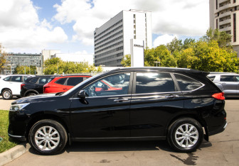 Подержанный автомобиль Haval M6 2024 года (6 фото)