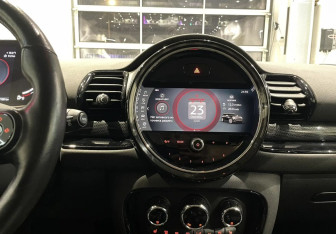 Подержанный автомобиль MINI Clubman Wagon 2021 года (16 фото)