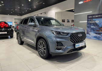 Подержанный автомобиль Chery Tiggo 8 Pro 2021 года (3 фото)
