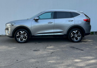 Подержанный автомобиль Haval F7 2021 года (8 фото)