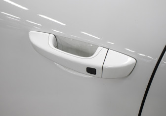 Подержанный автомобиль Porsche Cayenne 2014 года (24 фото)