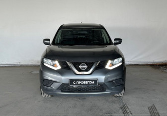 Подержанный автомобиль Nissan X-Trail 2017 года (2 фото)