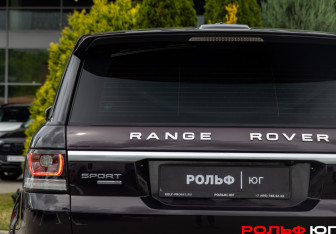 Подержанный автомобиль Land Rover Range Rover Sport 2013 года (22 фото)