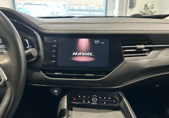 Подержанный автомобиль Haval F7x 2022 года (16 фото)