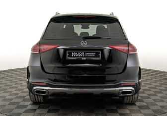 Подержанный автомобиль Mercedes-Benz GLE 2021 года (6 фото)