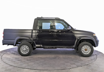 Подержанный автомобиль УАЗ Pickup 2023 года (4 фото)