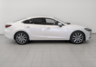 Подержанный автомобиль Mazda 6 Sedan 2021 года (4 фото)