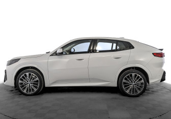 Новый BMW X2 2025 (3 фото)