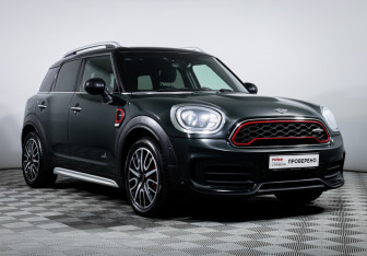 Подержанный автомобиль MINI Countryman 2019 года (3 фото)